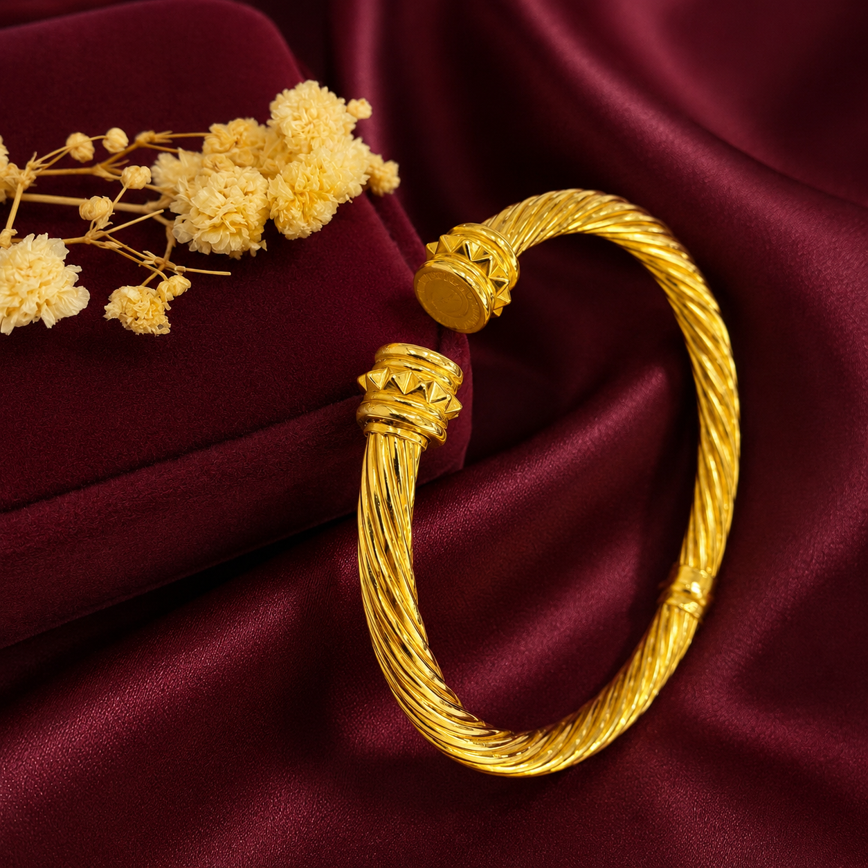 Marino Pawnable 18k Bangle